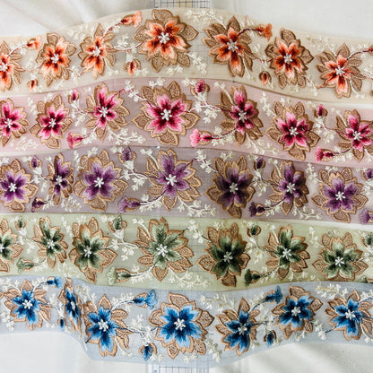 【50cm単位】 刺繍リボン 華やかなデザイン 遅咲きの桜が リボンの中で満開に チュール 幅約5.6cm 230610008
