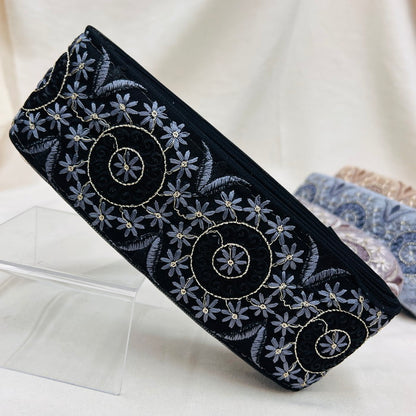 【50cm単位】 刺繍リボン 同系色の刺繡 小花柄のサークル チュール 幅約7.5cm 231003002