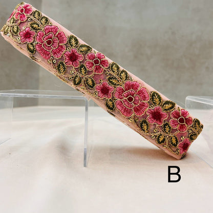 【50cm単位】 刺繍リボン 金の糸がキラリ ビビットなカラーに ドキッ 華麗なる薔薇 チュール 幅約4.2cm 240808003