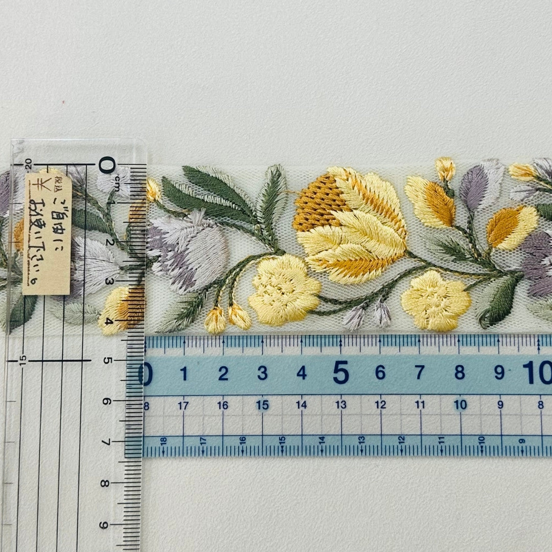 【50cm単位】刺繍リボン 大人のチューリップ チュール地 ノンスパンコール 幅約4.3cm 250623002