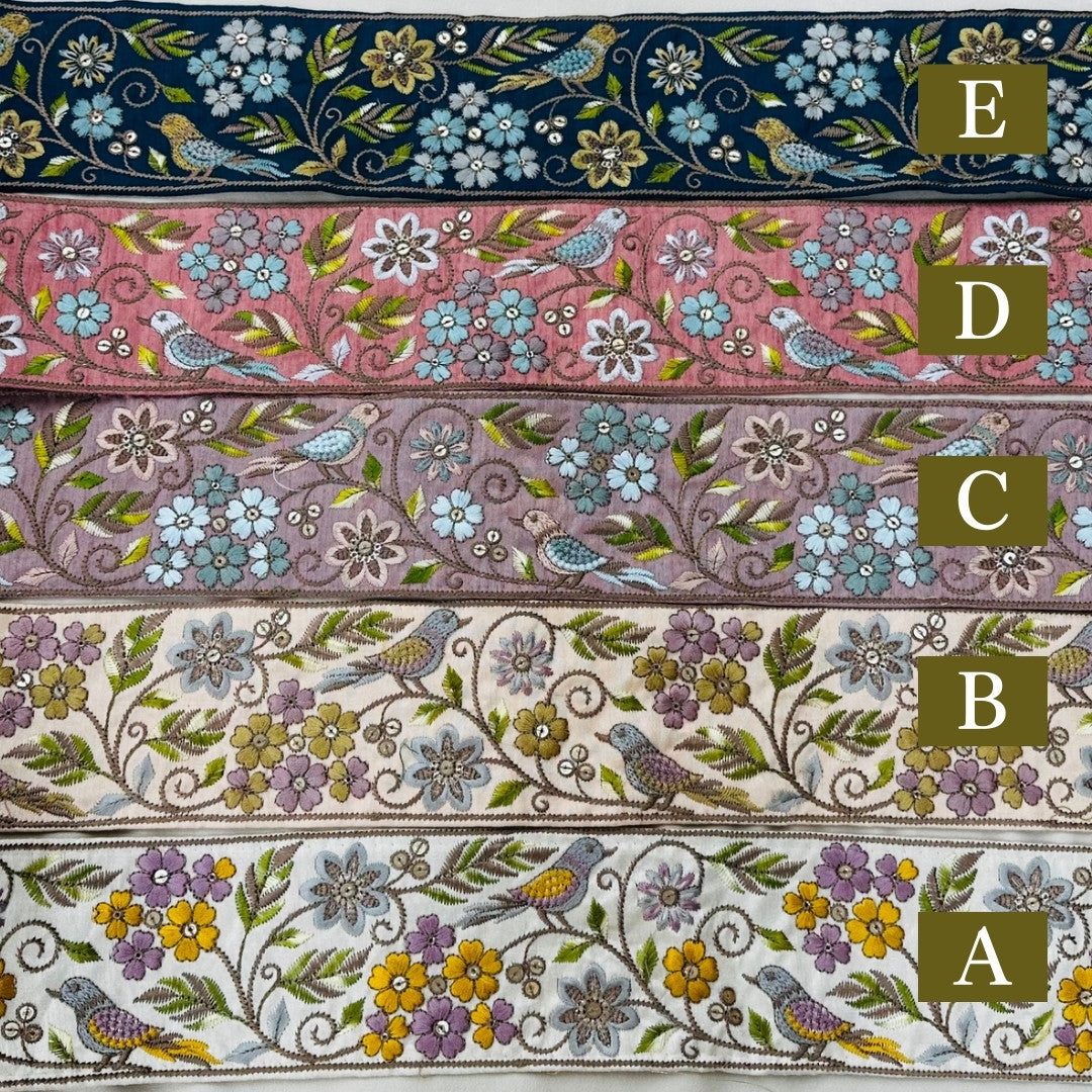 【50cm単位】 刺繍リボン 広幅 幸せを呼ぶ鳥と桜 インド刺繍リボン スパンコール 布地 幅約8cm 250907001