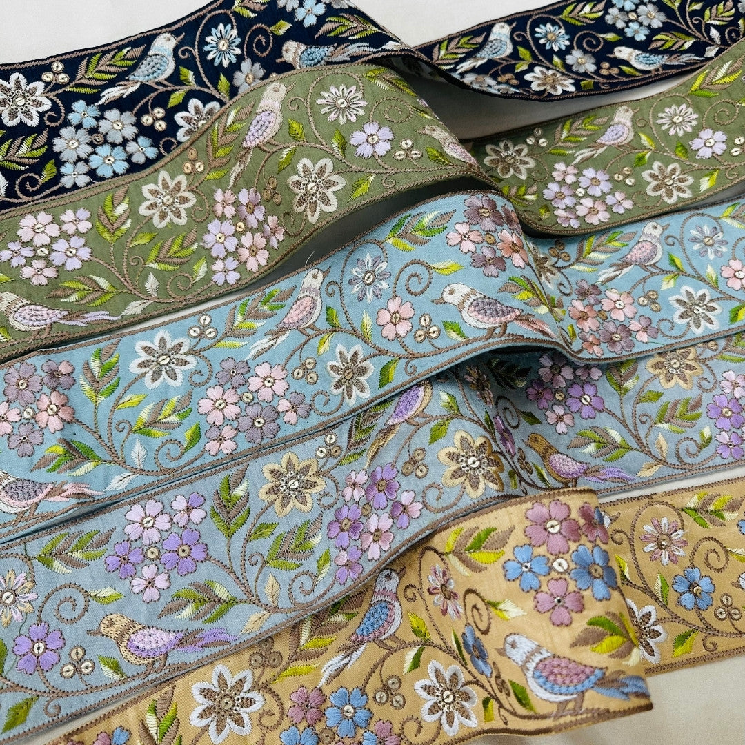 【50cm単位】 刺繍リボン 広幅 幸せを呼ぶ鳥と桜 インド刺繍リボン スパンコール 布地 幅約8cm 250907001