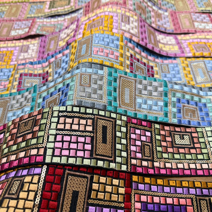 【50cm単位】刺繍リボン 幾何学 インド刺繍リボン スパンコール 布地 幻のモザイク刺繍リボン 幅約6.3cm 260710006 260710006