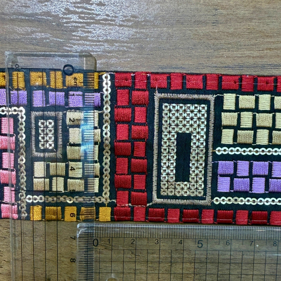 【50cm単位】刺繍リボン 幾何学 インド刺繍リボン スパンコール 布地 幻のモザイク刺繍リボン 幅約6.3cm 260710006 260710006