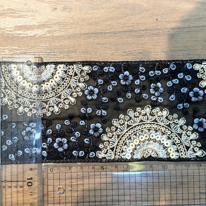 【50cm単位】 刺繍リボン インド刺繍リボン 幅広 広幅 太幅 チュール スパンコール 宮廷の花園アーチ 幅約8.5cm 260711016