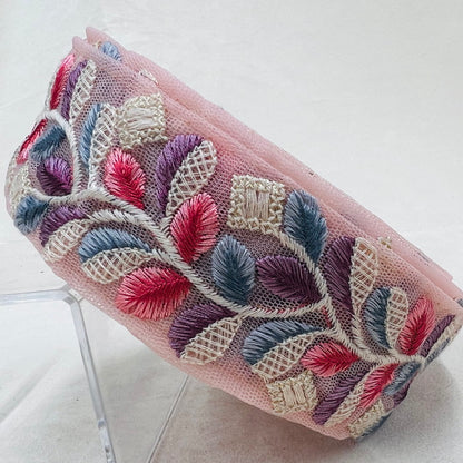 【50cm単位】 刺繍リボン 新芽が躍る 柔らか蔦柄刺繡リボン チュール 幅約4.8cm 230404006