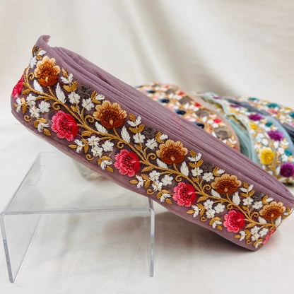 【50cm単位】 刺繍リボン ノンスパンコール  夜明けの約束 咲き乱れる花たち チュール 幅約5cm 23040626003