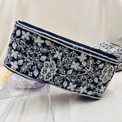 【50cm単位】 刺繍リボン 太幅 繊細なデザイン 爽やかな風に身を任せて 白い花柄②  チュール 幅約9cm 23040626028