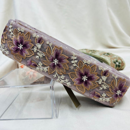 【50cm単位】 刺繍リボン 華やかなデザイン 遅咲きの桜が リボンの中で満開に チュール 幅約5.6cm 230610008