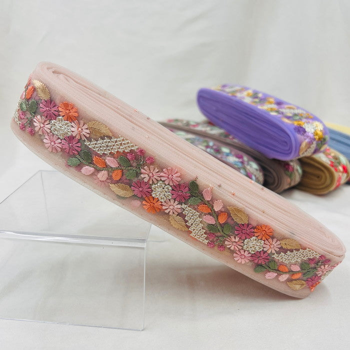 【50cm単位】 刺繍リボン 美しいブーケ 可憐に咲いた コスモスの花束 チュール 幅約3.7cm 230929004